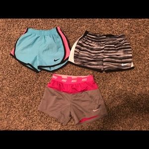 12 pairs of girls size 6 shorts